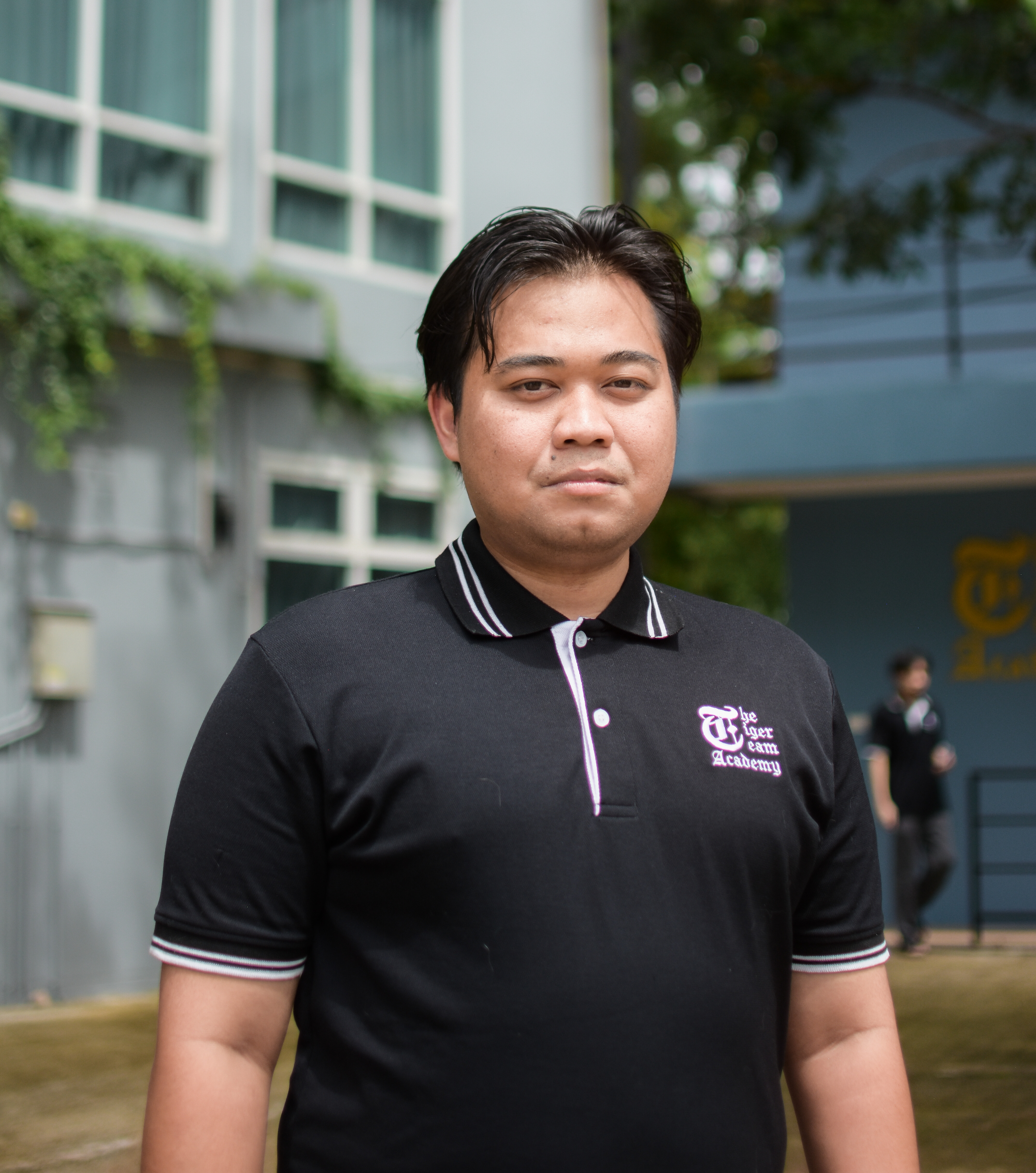 Mr. Nitikorn Chumnankul